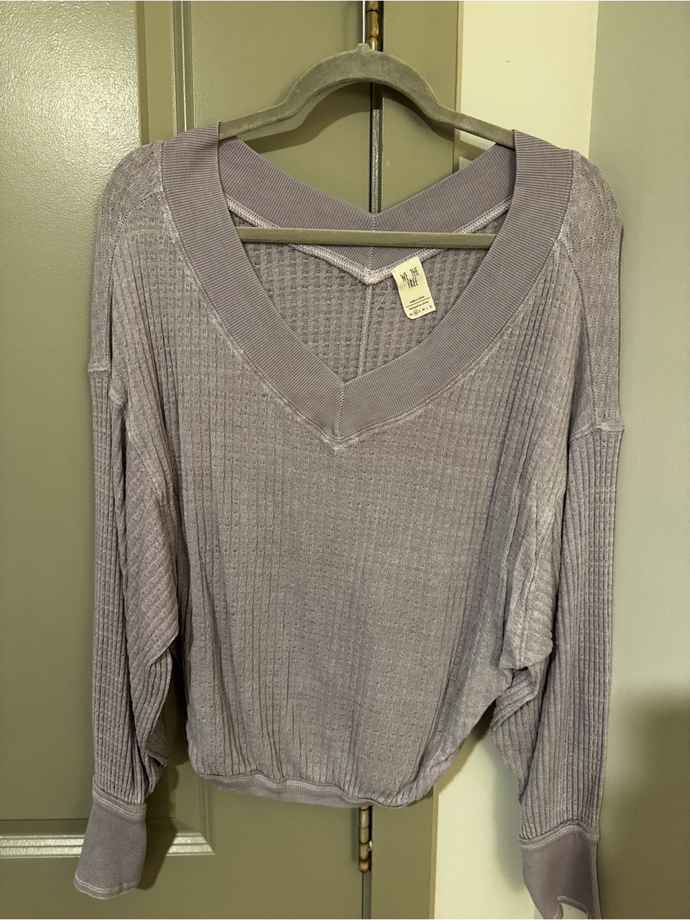 We The Free Lilac Ribbed V-Neck Pullover